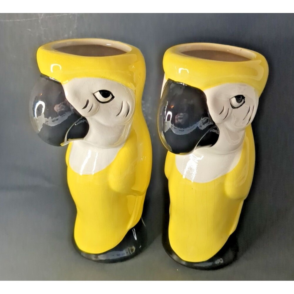 Set  of 2 Vintage Yellow Parrot Macaw Ceramic Tiki Mug Barware Vase DW125
